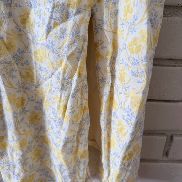 Aritzia Sunday Best Bustier midi dress Yellow Floral Midi Dress - Picture 9 of 13